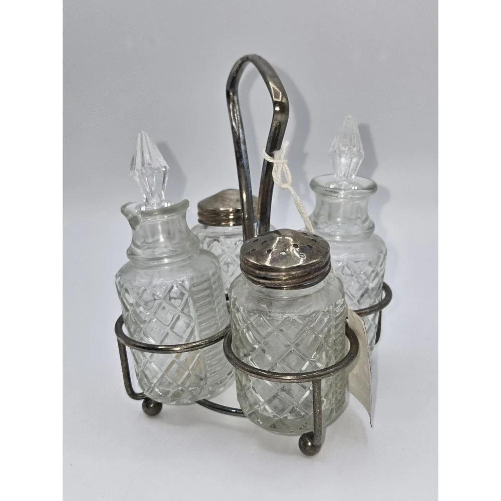 N/A charming vintage